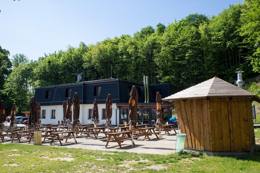 Restaurace a Penzion Bludoveček Exterior foto